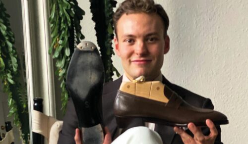 Simon Wegmann verkauft mit Wayman Bespoke maßgefertigte Schuhe über das Internet. (Foto: Wayman Bespoke)