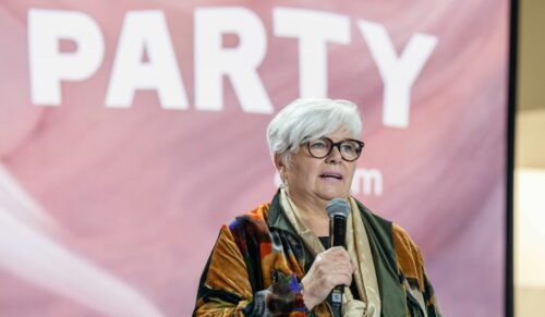 Bei der letzten Ausgabe der Micam sind die Aussteller- und Besucherzahlen etwa gleich geblieben: Giovanna Ceolini sieht die Messe auf einem guten Weg. (Foto: Micam)