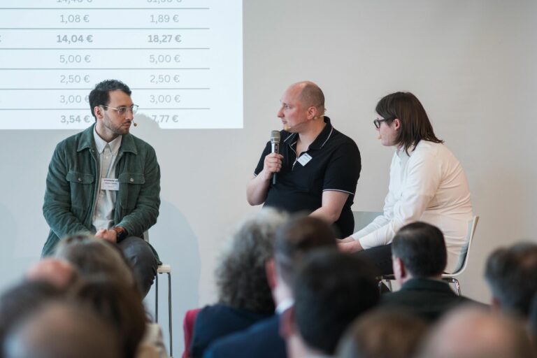 Stephan Stensky (li.) und Marcus Höhne sprechen über das richtige Mindset für die digitale Transformation. (Foto: Kim Fotografie)