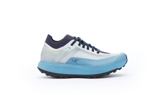 Modelle der neuen Arcteryx-Schuhkollektion (Foto: Arcteryx/Benjamin Stafford Day)