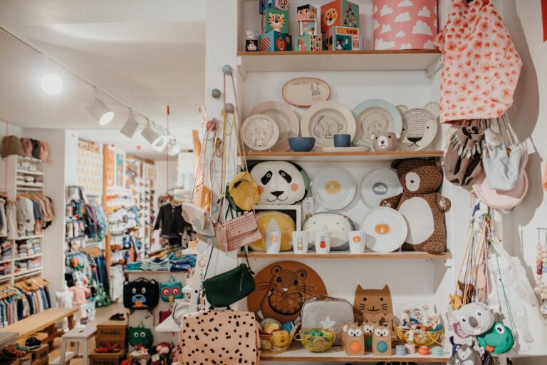 Für die anspruchsvollen Eltern und Kinder gibt es bei Kinderschuhladen in Potsdam ein vielseitiges Angebot. (Foto: Kinderschuhladen)