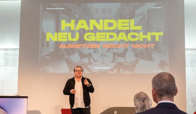 Digital-Berater Stefan Wenzel über den Wert des Einzelhandels. (Foto: kplus konzept studios/Heuer Dialog)