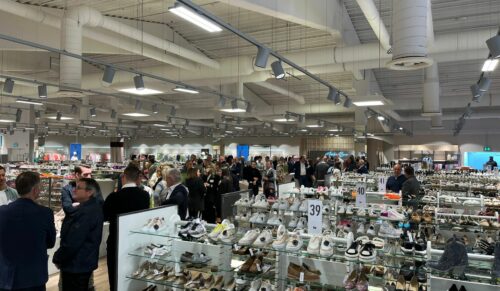Das neugestaltete Damenschuhhaus von Schuh Mücke in Kulmbach. (Foto: Redaktion)