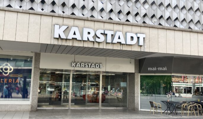 Die Karstadt-Filiale in Magdeburg ist nicht von den jüngst angekündigten Schließungen betroffen. (Foto: Redaktion)
