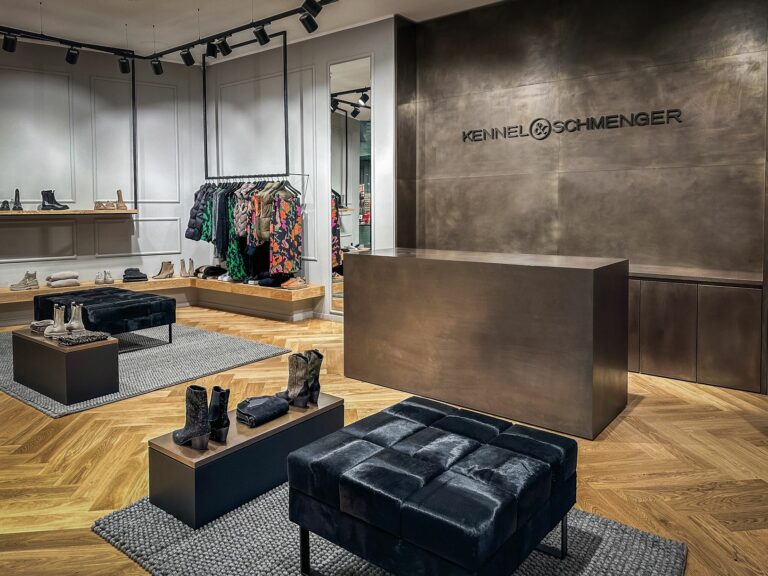 In München hat Kennel & Schmenger seit Dezember 2023 Jahr einen Concept Store im Einkaufszentrum Fünf Höfe. (Foto: Kennel & Schmenger)