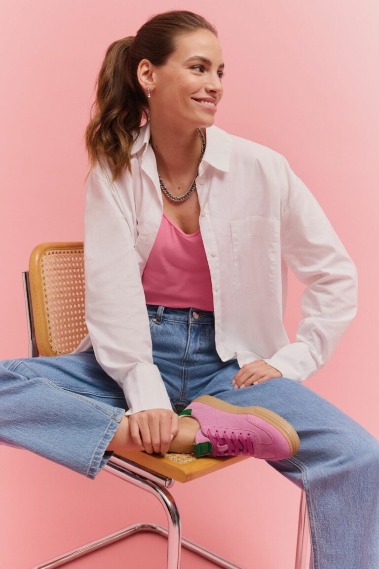 Farbe satt: Retro-Sneaker von Tamaris (Foto: Wortmann)