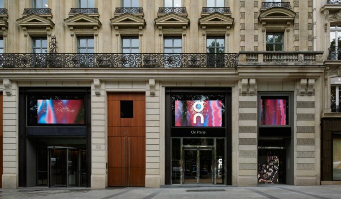 Der neue Flagship-Store von On an der Champs-Elysée (Foto: On)