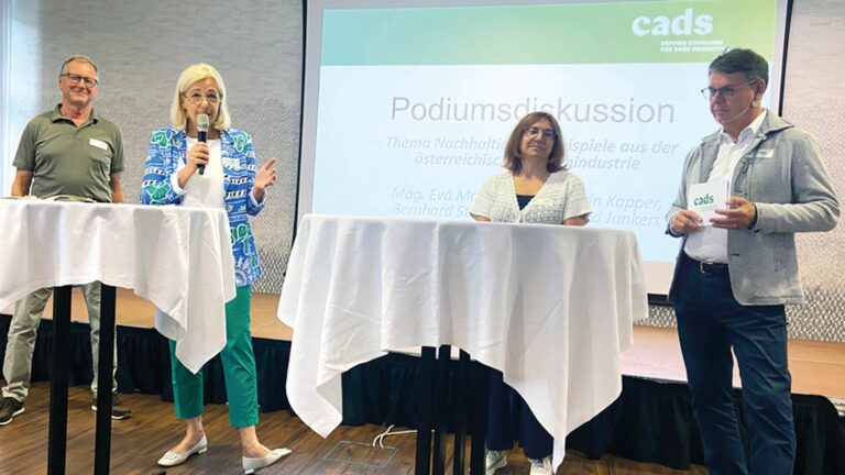 V. l. n. r.: Bernhard Stiasyn, Eva-Maria Strasser, Karin Kapper und Manfred Junkert (Foto: Cads)