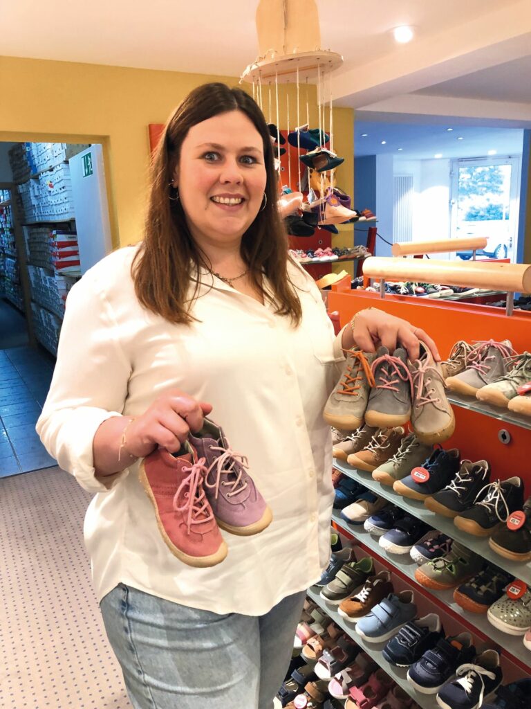 Stefanie Gausling führt das Schuhhaus Terhünte in fünfter Generation. (Foto: Redaktion)
