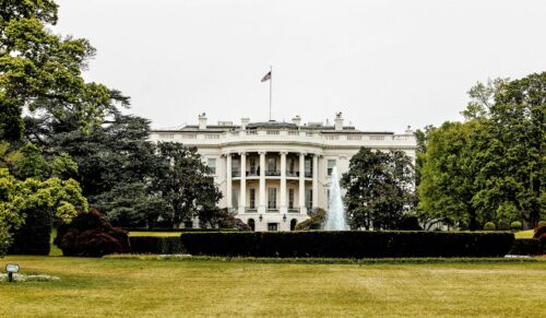 Das Weiße Haus in Washington, D.C., USA. (Foto: Rene Deanda/Unsplash)