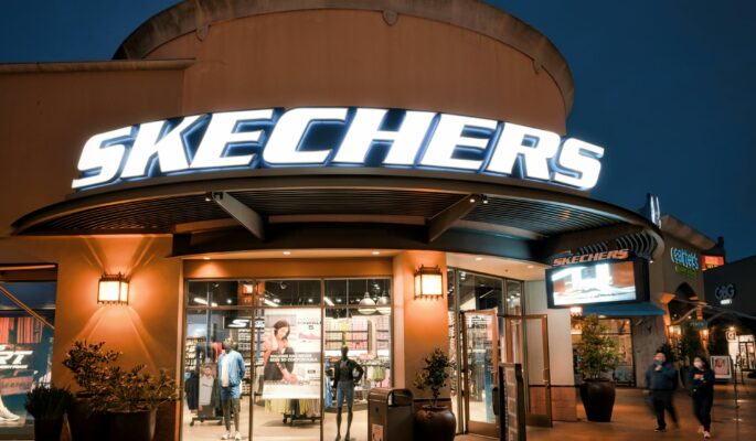 Skechers-Store in Los Angeles. (Foto: Unsplash/Venti Views)