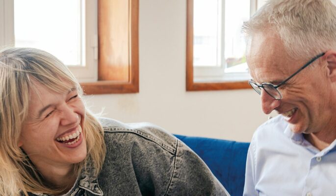 Silvia Brindlmayer und Dirk Pfeffer haben die Barfußschuhmarke Blusun Ende 2023 lanciert. (Foto: Blusun)