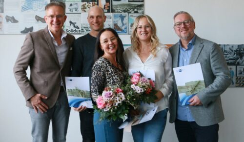 V.l.n.r.: Uwe Decker (CEO), Alexander Glaser, Laura-Maria Jäger, Brigitte Liebermann & Alexander Kolb (Foto: Solidus)