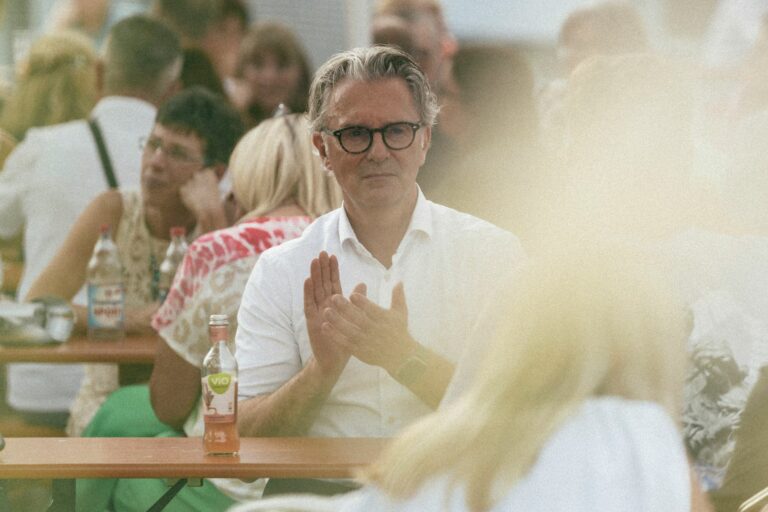 Der Austausch mit dem Handel ist dem SABU-Geschäftsführer wichtig. (Foto: SABU)