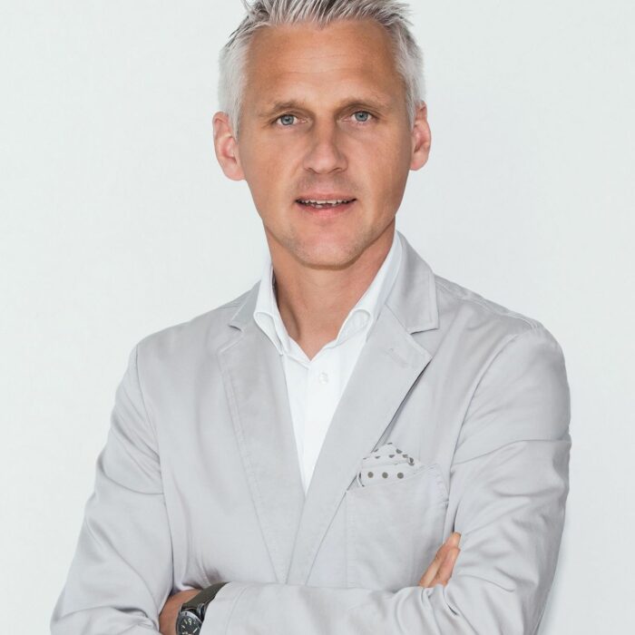 Marc Freyberg, Brax