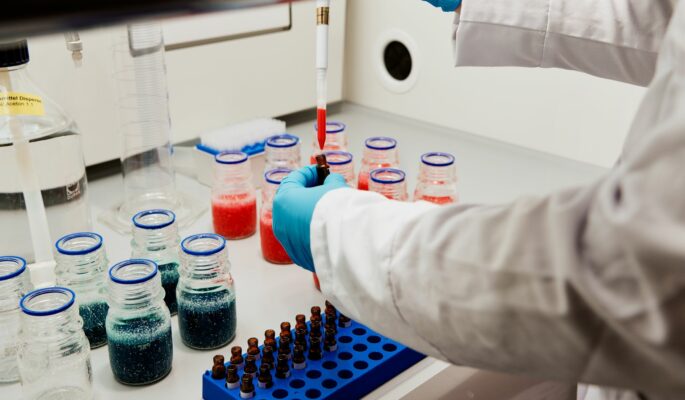 Die Anforderungen an die Oeko-Tex-Prüfsiegel wurden für 2025 angepasst. (Foto: Oeko-Tex)
