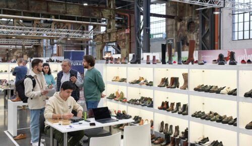 Dass es in der Schuhbranche einen Kausalzusammenhang zwischen Wetterlage und Umsatzentwicklung gibt, ist allgemeiner Konsens. (Foto: Igedo Exhibitions)