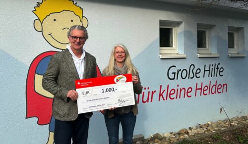 Der SABU hat 1.000 Euro an die Heilbronner Stiftung Große Hilfen für kleine Helden gespendet. (Foto: SABU)