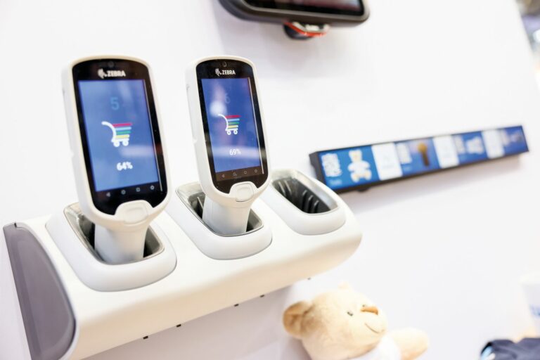 Zebra setzt auf KI-Lösungen für die etablierten Handheld-Geräte. (Foto: Messe Düsseldorf/Ctillmann)