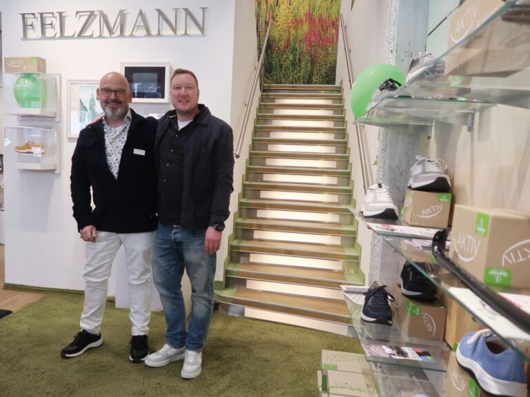 Alexander Lehner (Ganter) und Schuhhändler Stefan Felzmann (Foto: Ganter)