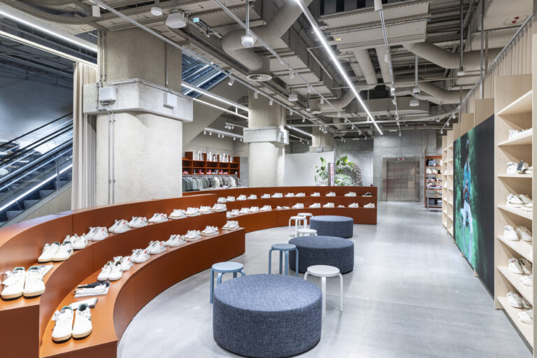 Der Conscious Fashion Store von Peek & Cloppenburg in Berlin (Foto: Faruk Pinjo)