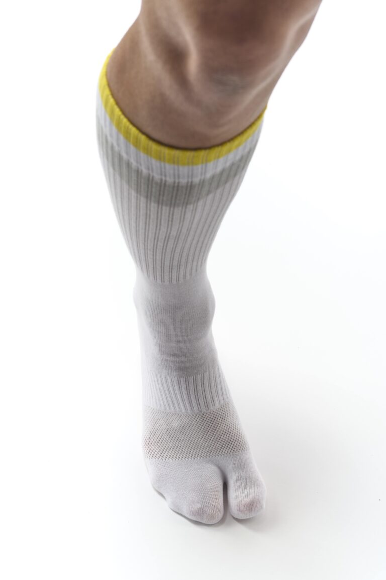 Joe Nimble rückt die Großzehe in den Fokus: Socke mit Extraraum. (Foto: Joe Nimble)