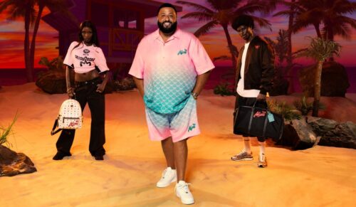 DJ Khaled, Chief Creative Officer bei Snipes, präsentiert die Styles der Kollabo mit MCM (Foto: Snipes)
