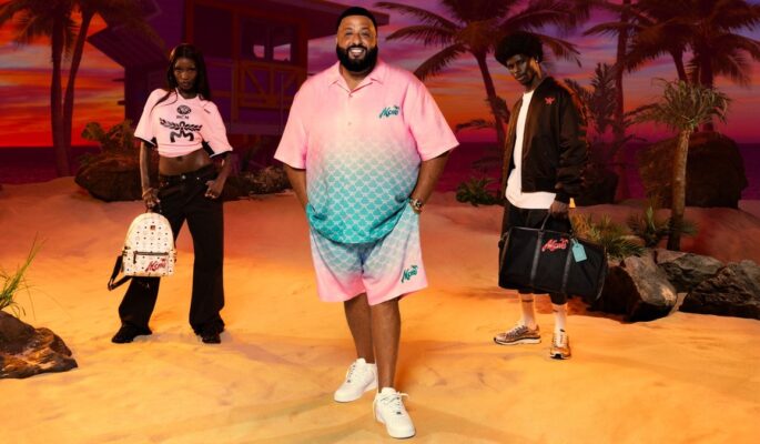 DJ Khaled, Chief Creative Officer bei Snipes, präsentiert die Styles der Kollabo mit MCM (Foto: Snipes)