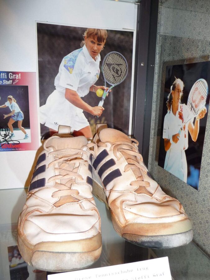 Steffi Graf Schuhe (Foto: Schuhhaus Pflanz)