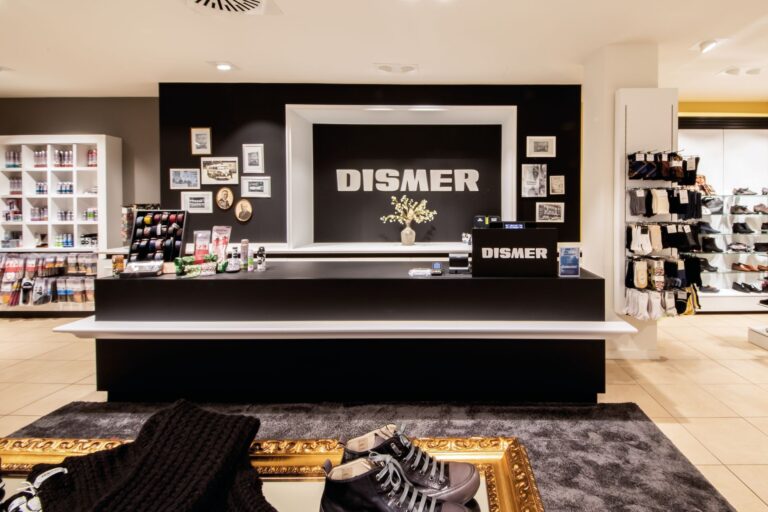 Dismer setzt auf ausgewogene Sortimente mit modischen Impulsen. (Foto: Dismer)