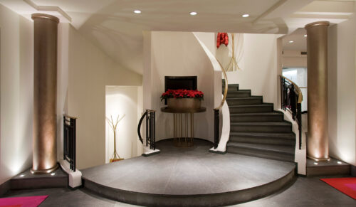 Imposantes Treppenhaus (Foto: C. Wirschke) 