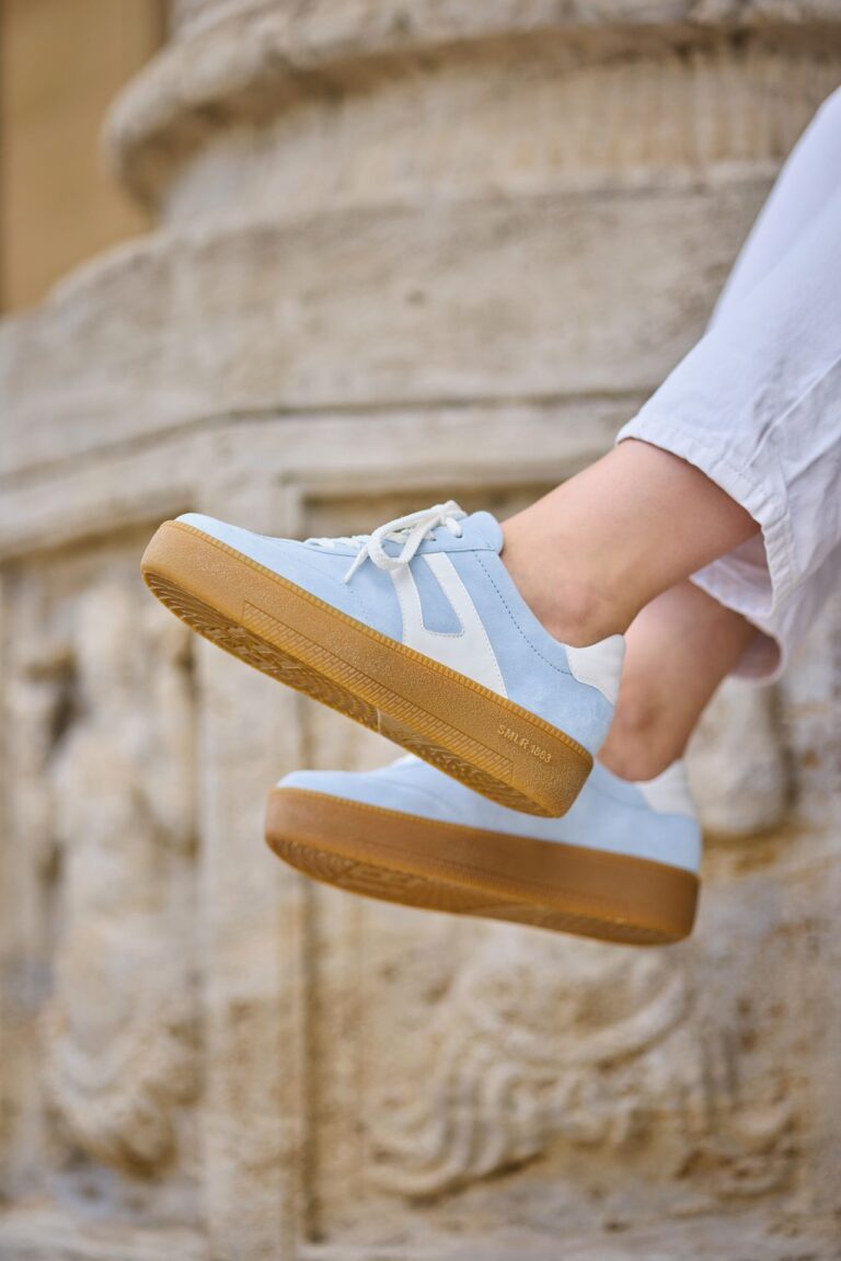 Neue, jüngere Sneaker-Styles  sind Teil der F/S-Kollektion. (Foto: Semler)