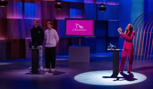 Jessica Pallentin tritt mit dem High Heel-Pad Aerostiletto in der Vox-Sendung „Die Höhle der Löwen“ gegen Mark Heinzelmann und Elias Wiesener mit der Zoltra Grip-Einlegesohle an. (Foto: RTL/Bernd-Michael Maurer)
