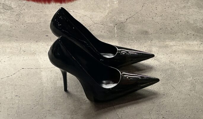 Schaufenster der Via Montenapoleone: Balenciaga (Foto: Redaktion)