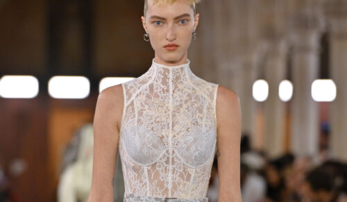 Acne Studios auf der
Paris Fashion Week (Foto: Catwalkpix)