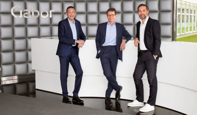 Die Geschäftsführung der Gabor Shoes GmbH von links: Peter Bradler, Stefan Blöchinger, Sascha Negele (Foto: Gabor)