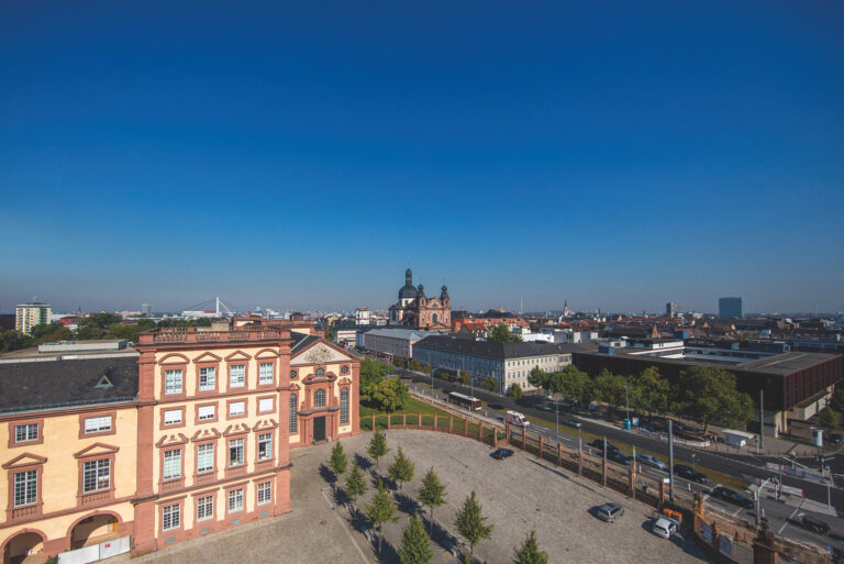 Schloss Mannheim (Foto: Stadtmarketing Mannheim GmbH, Fotograf: Achim Mende)