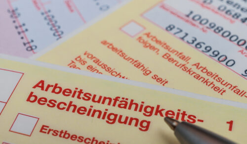 Immer mehr im Einzelhandel Beschäftigte melden sich krank. (Foto: Adobe Stock)