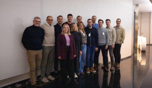 Die Emax-Gruppe war am 26. November zu Besuch bei Gabor. (Foto: Gabor)