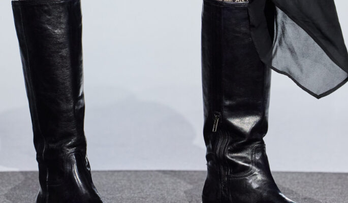 Trendthema H/W 2026/27: Langschaftstiefel. Micam Fashion Show (Foto: Daniele Venturelli/Micam)