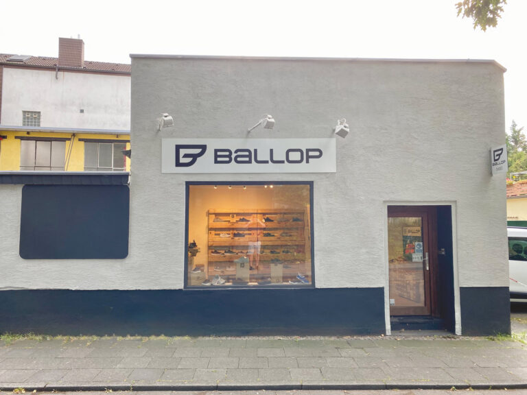Im Showroom bei Köln können Kunden Termine vereinbaren und sich ein Bild von den Schuhen machen. (Foto: Ballop)