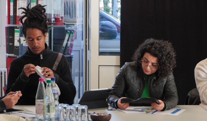 Briefing der Schuhdesign-Studierenden bei Abeba (Foto: Abeba)