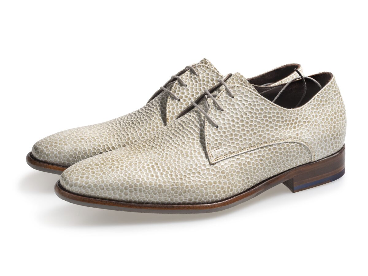 Styles von Floris van Bommel F/S 2027