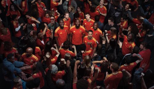 Zalando sponsort die „Red Devils“ (Foto: Zalando)