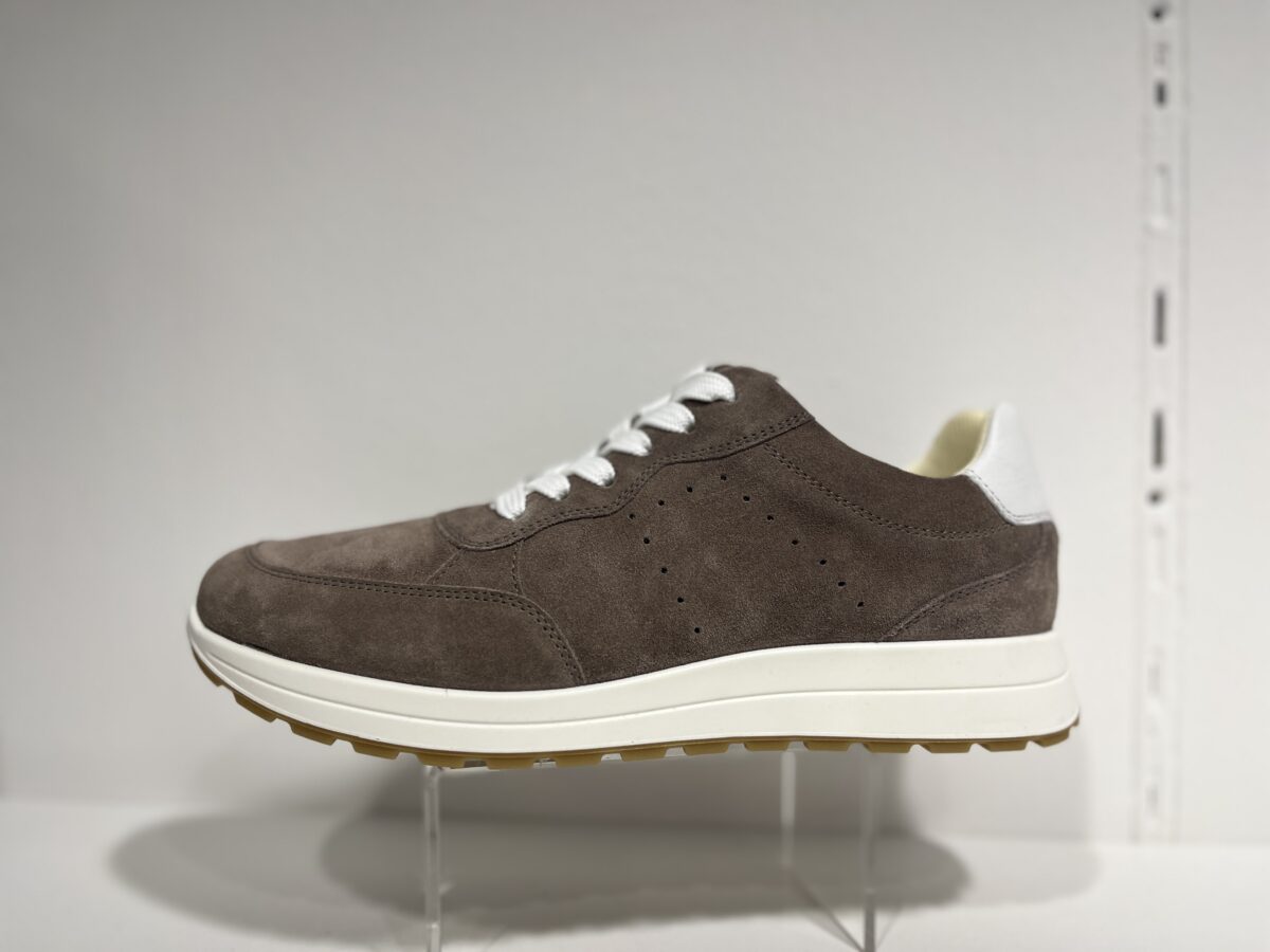 Trends von der Expo Riva Schuh F/S 2027: Herrenschuhe von Ara (Foto: Redaktion)