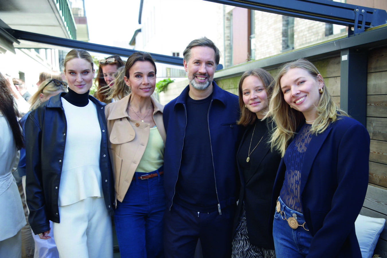 Kim Hnizdo, Nadine Warmuth, Sascha Negele, Sonja Gerhardt, Annabella Zetsch (Foto: Gabor)
