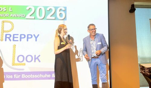 Junior Award-Gewinnerin Anna-Lena Hentschel und HDS/L-Vorsitzender Carl-August Seibel (Foto: Redaktion)