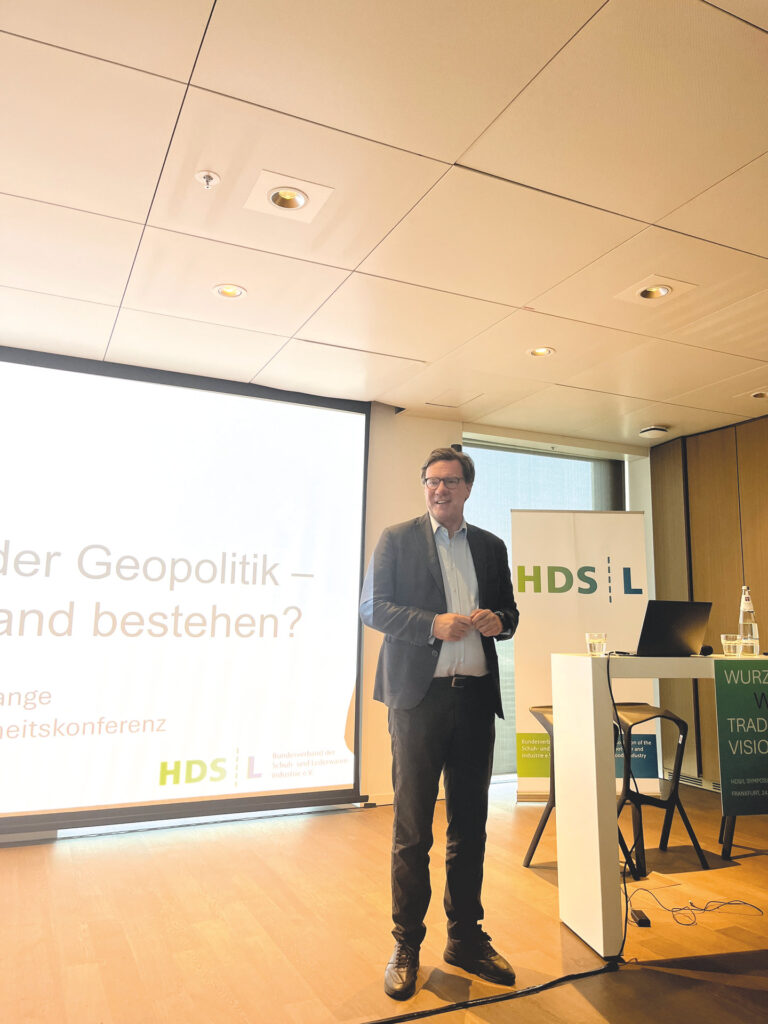 Sicherheitsexperte Nico Lange warnt: „Der Krieg um die zukünftige Ordnung Europas hat bereits begonnen.“