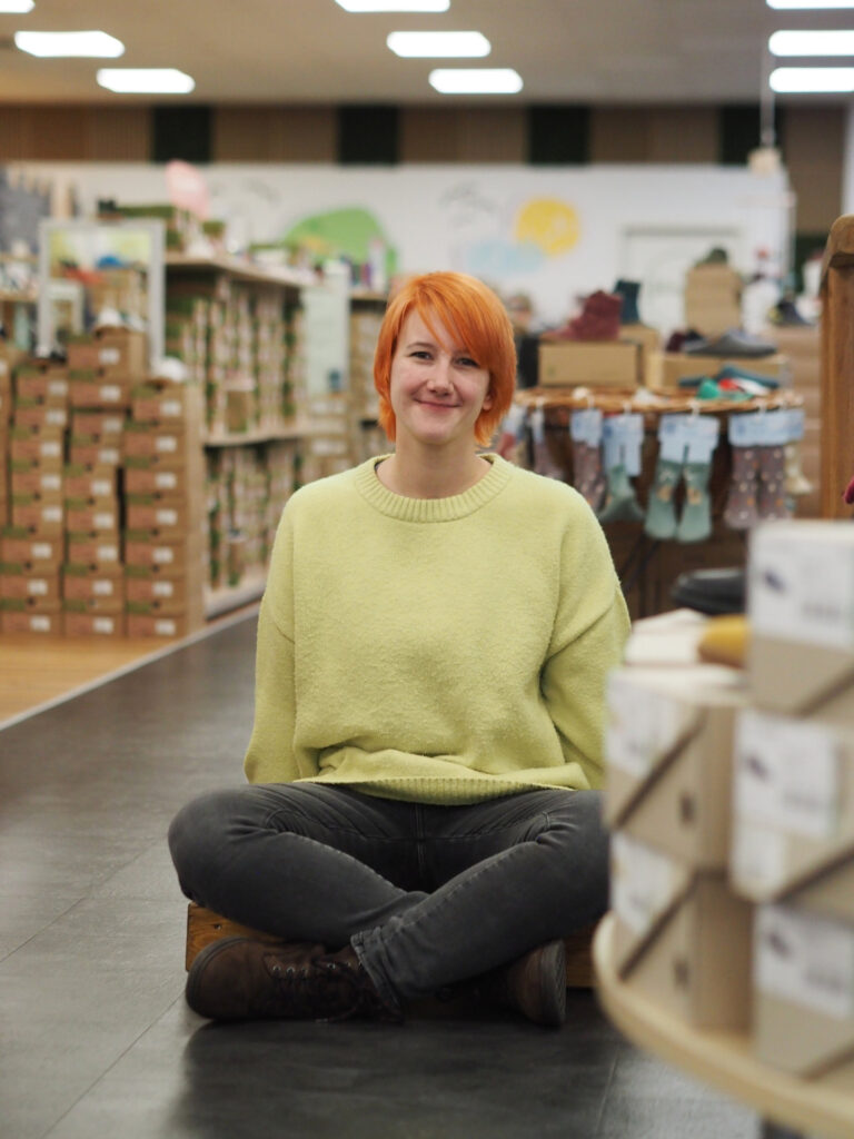 Kristin Fitterer
(Zehenspiel): „Die
Kunden sparen nicht zuerst bei Kinderschuhen,
aber bei sich selbst.“ (Foto: Zehenspiel)
