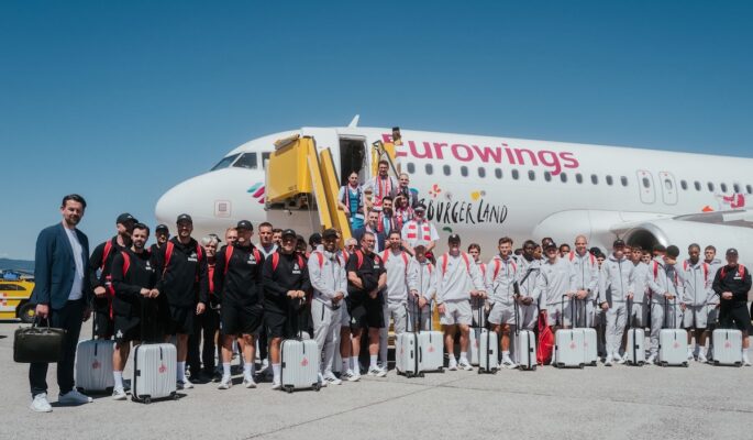 Die Fußballmannschaften des FC Köln reisen ab sofort mit Samsonite-Gepäck. (Foto: Samsonite)